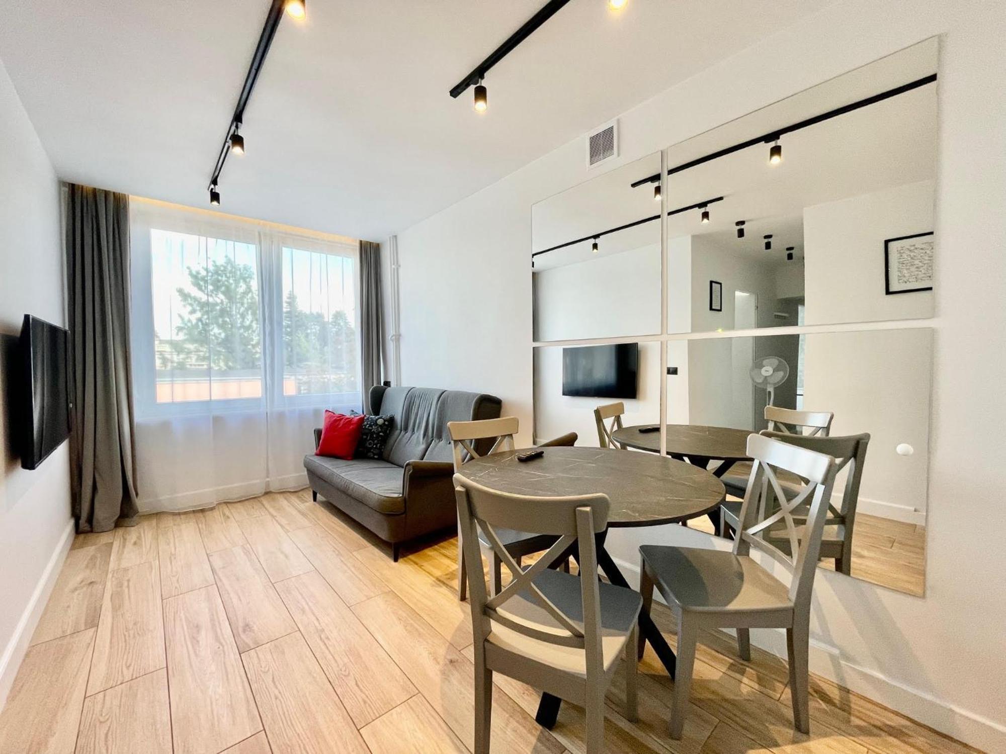 Nice To Host You - Old Town Apartment Warschau Buitenkant foto