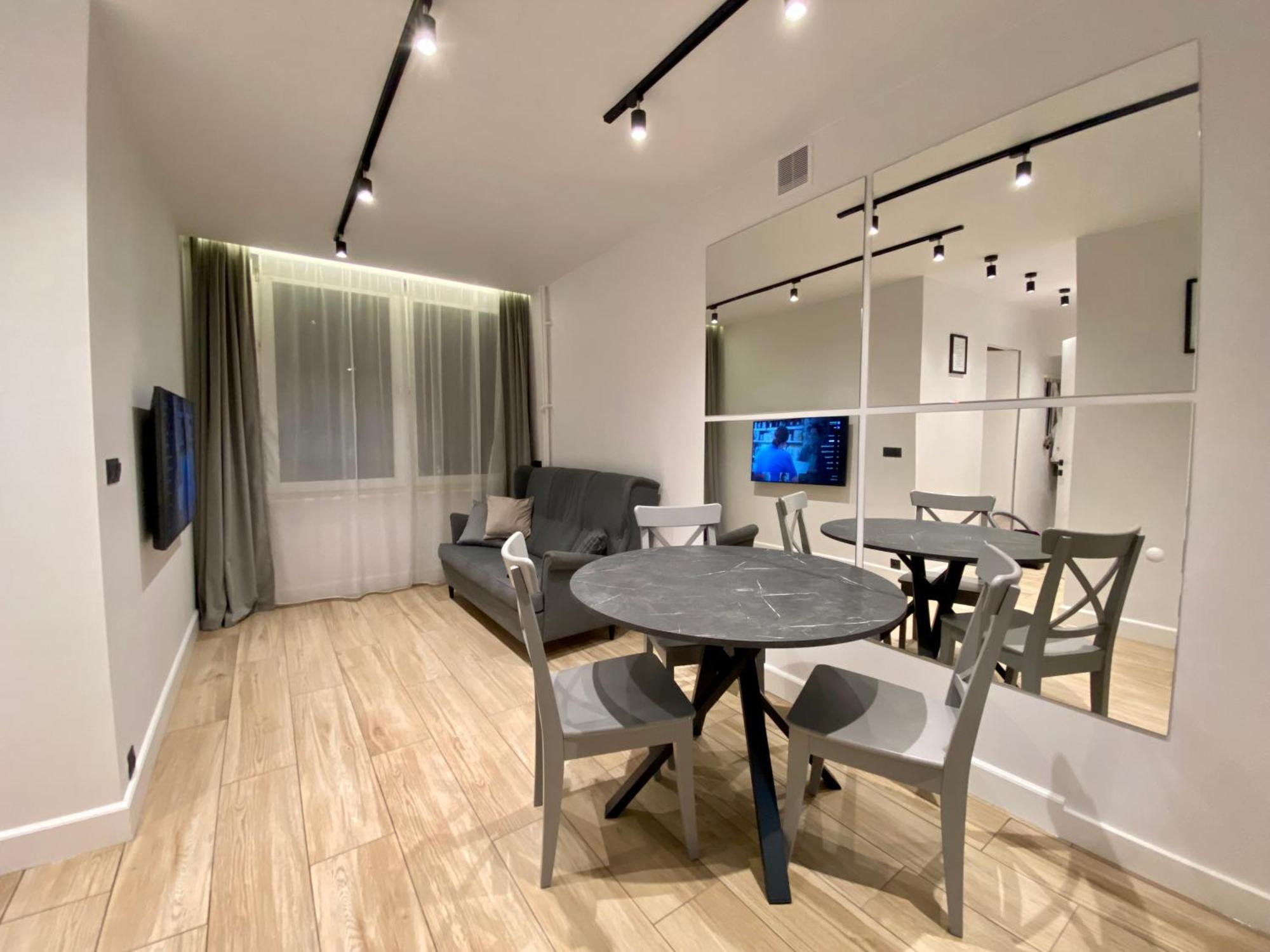 Nice To Host You - Old Town Apartment Warschau Buitenkant foto